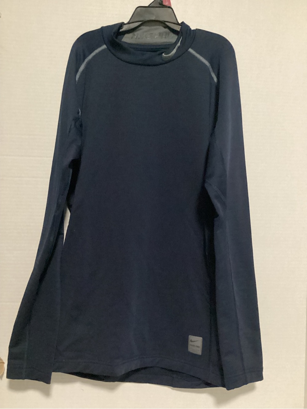 Nike Men's Navy Compression long sleeve Size S